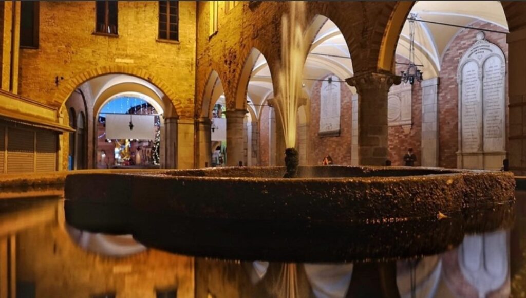 Piazza Broletto Lodi